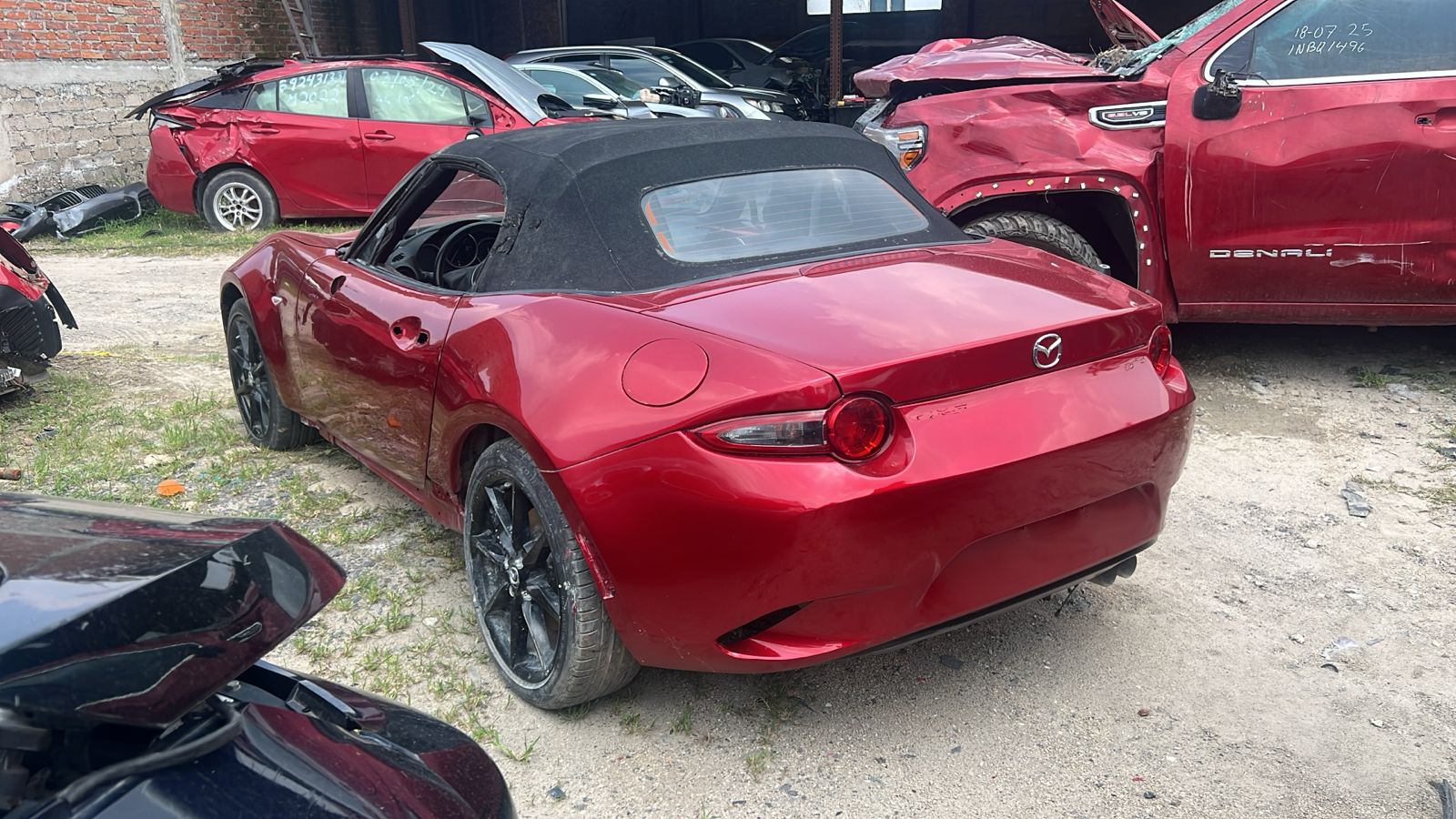 6a752285-a9f7-44cf-ac4c-792c319ffd9a