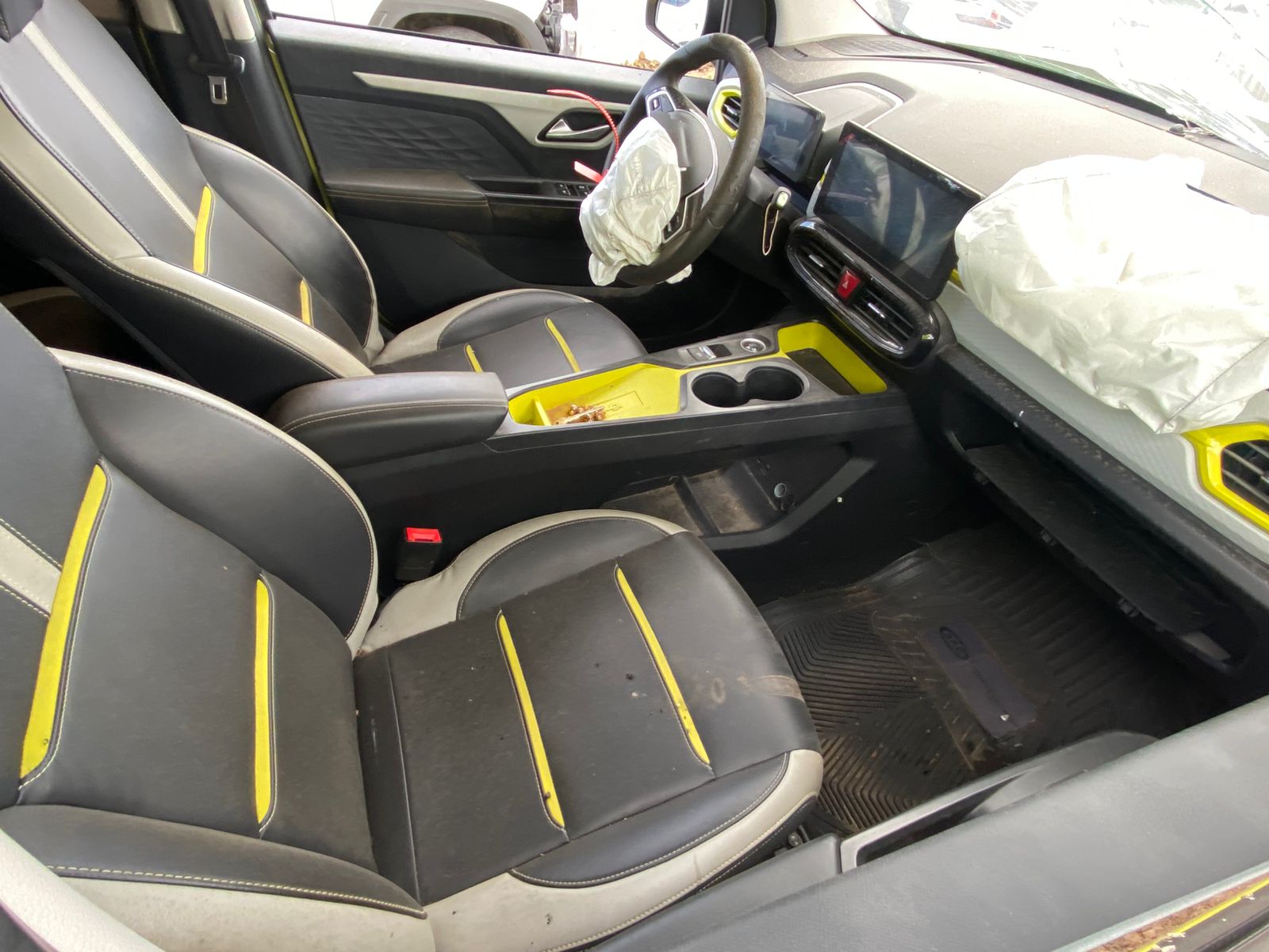 WhatsApp Image 2025-10-16 at 3.10.10 PM (1)